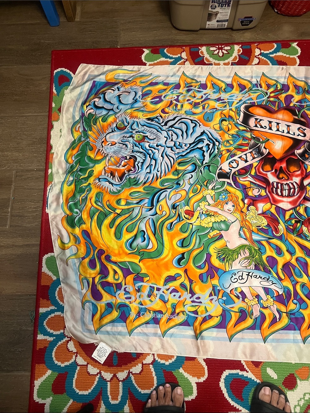 Ed Hardy Vibrant Flame & Tiger Multicolor Wall Tapestry - Picture 4 of 7